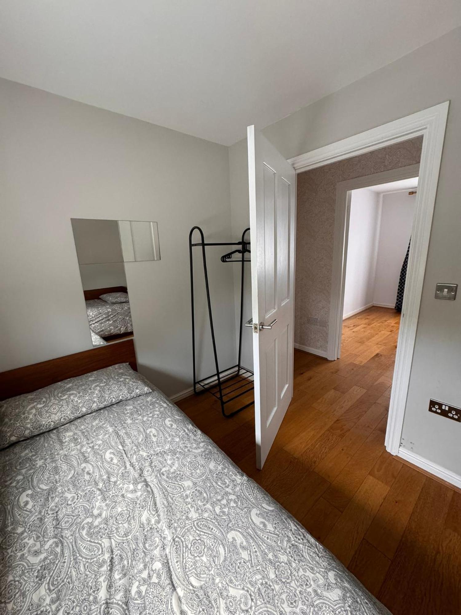 2-Bedroom Flat Walking Distance To Excel London - Perfect Location! エクステリア 写真